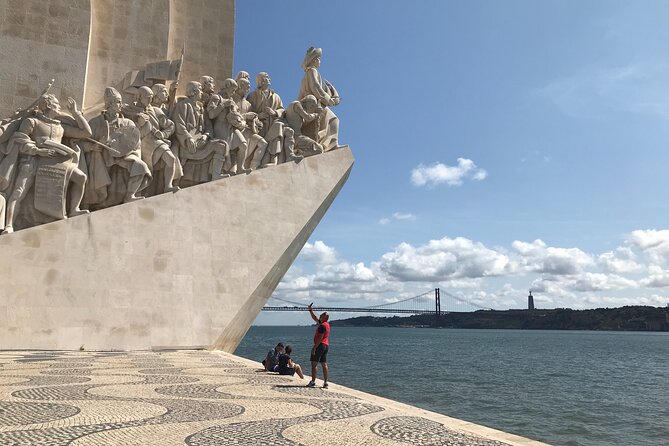 Rent a Scooter in Lisbon | Explore Freely with a Honda PCX - Planning Your Ride: Time Windows, Range, and Fuel Reality