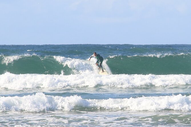 Riding Waves and Making Memories: Private Surf Lesson to Remember - What happens in a 2-hour session on the water