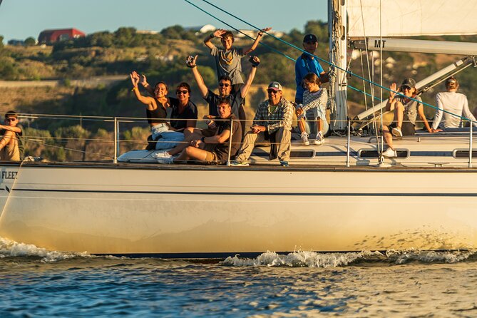 Romantic Private Sailboat in Lisbon for couples - Comfort, crew, and the small-group feel