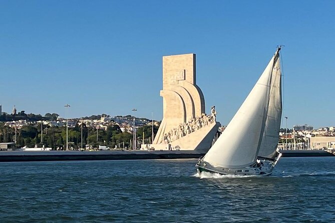 Romantic Sunset Sailing Experience in Lisbon - Padrão dos Descobrimentos: Portugal’s Explorers, Sized Up