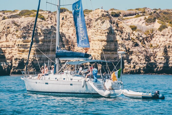Sailing Experience in Lisbon - Portugal - Padrão dos Descobrimentos: spotting names on the waterline story