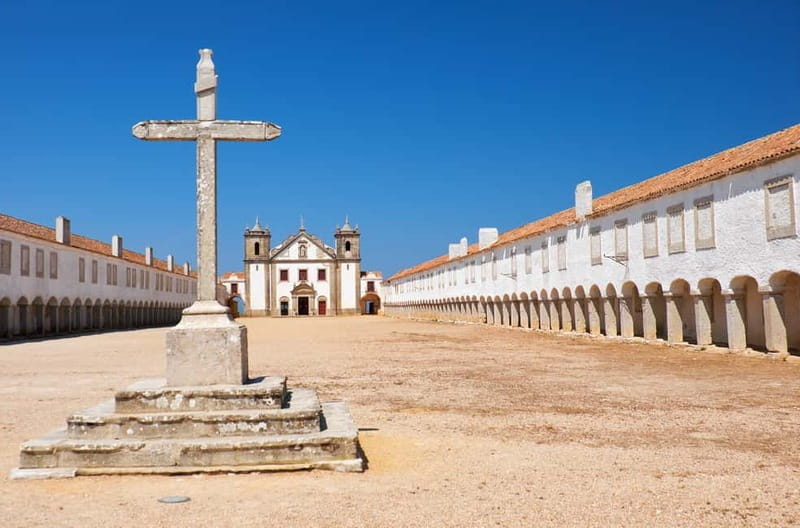Sesimbra & Arrábida National Park Tour with 5 Wines Tasting - Arrábida’s sea and bird life near Albufeira Lagoon