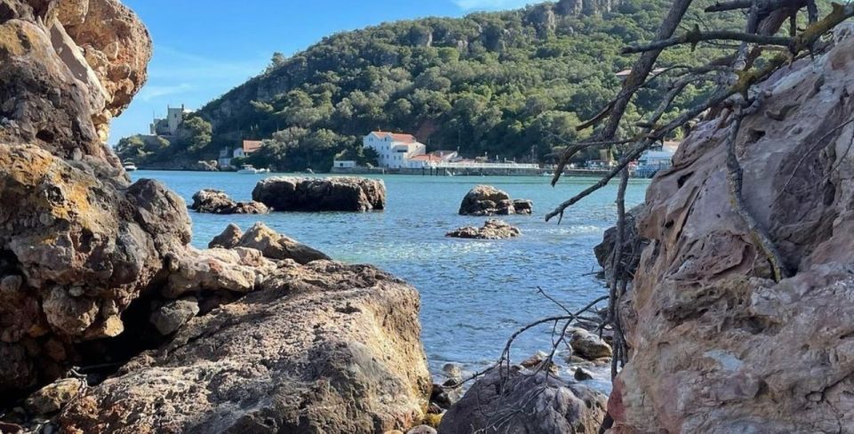 Setúbal Tour, Mountains & Sea, w/ Wine Tasting! FROM LISBON - Setúbal Stop: A Quick Seaside Reset (30 Minutes)