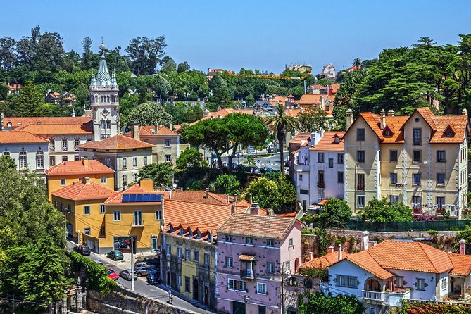 Shared Tour to Sintra from Lisbon - Sintra historic center: your free time for pastries and small-window sights