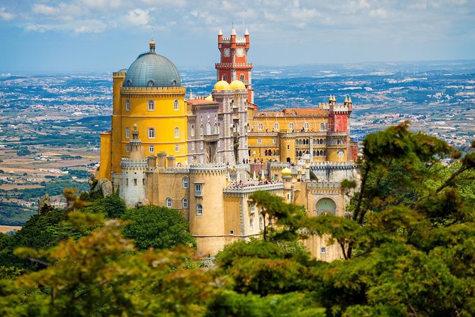 Shared Tour to Sintra from Lisbon - Cabo da Roca: Europe’s westernmost point for cliff photos