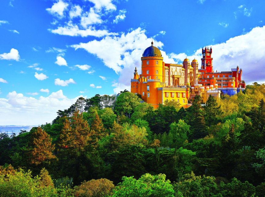 Sintra and Cascais: Full Day Tour - Lisbon pickup and the Estoril drive: where the coastline starts doing the talking