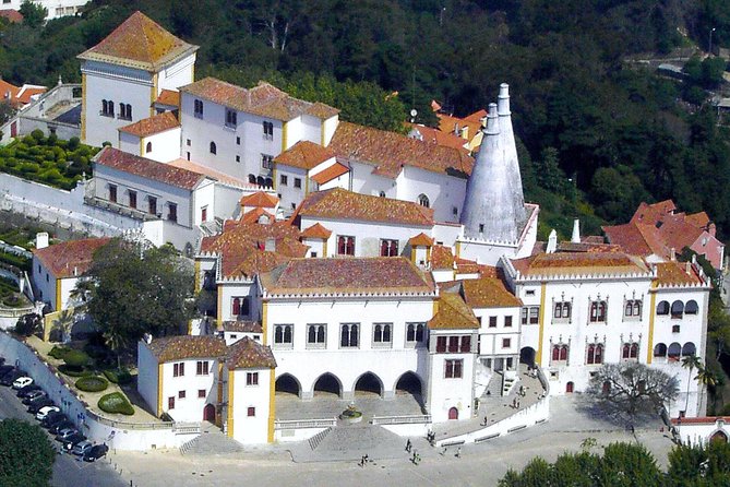 Sintra and Cascais Half Day Trip from Lisbon in Private Vehicle - Quinta da Regaleira: where the “mystery garden” mood clicks