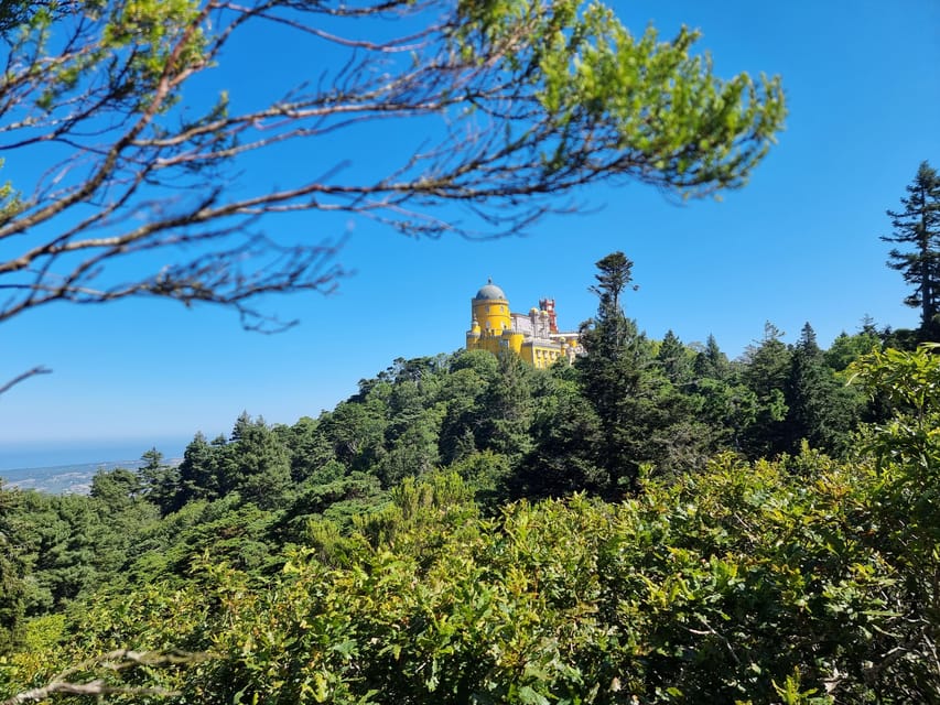 Sintra and Cascais: Magical Fairytale Tour - How the day runs: from Hard Rock Cafe to Pena, Sintra center, Cascais