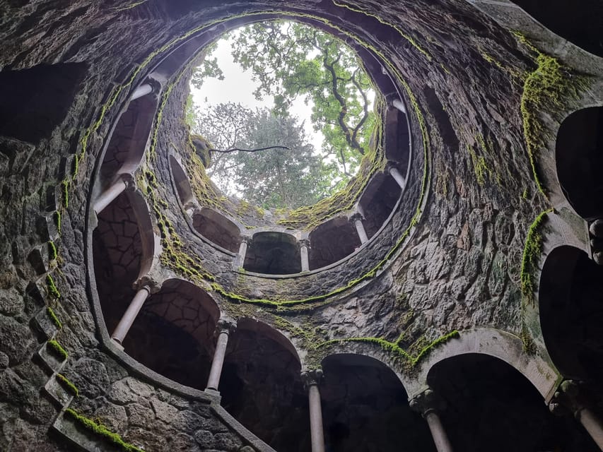 Sintra and Cascais: Magical Fairytale Tour - Quinta da Regaleira: timing the Initiation Well and then enjoying the rest