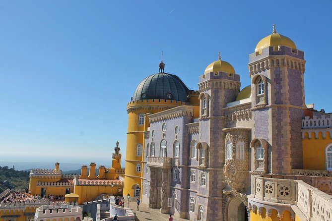 Sintra and Cascais Private Sightseeing Tour - Cascais: fishing-village roots and Bond-era intrigue