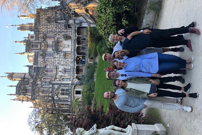 Sintra and Cascais with a Local Guide - Group tour starting from Sintra - Meeting points, trains, and getting back to Lisbon without stress