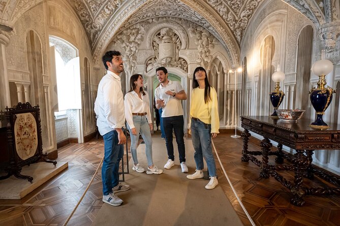 Sintra & Cabo da Roca 4WD Tour with Pena Palace Visit - The 8:00 am start: meeting point, timing, and what to expect