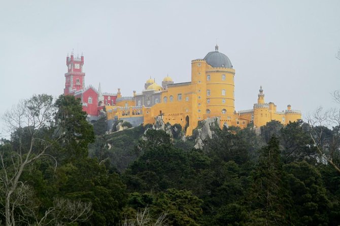 Sintra & Cascais e-bike Guided Tour - Cascais Bay finish near Fortaleza da Nossa Senhora da Luz