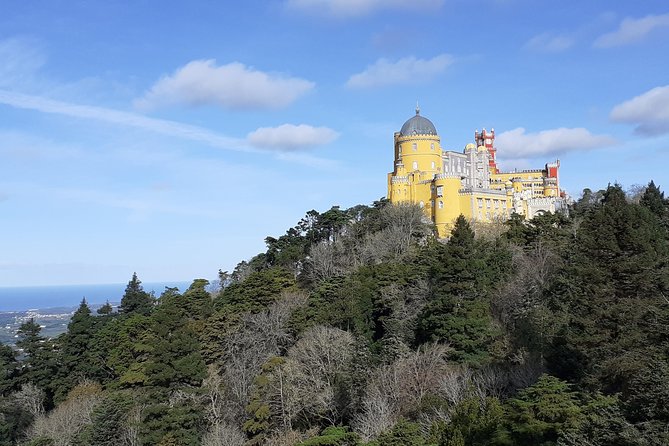 Sintra-Cascais Natural Park by E-Bike: 8- hour Tour from Lisbon - Cascais by bike and train back to Lisbon: finish with sea views