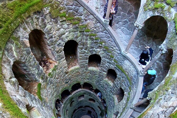 Sintra & Cascais: Private Full-Day Adventure in a Classic 4x4 - The quieter palaces: Seteais and Monserrate for variety without the fee pressure