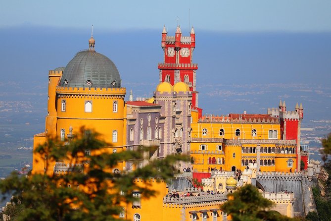 Sintra & Cascais Private Tour a Dreamlike Experience - A private Sintra–Cascais day with pickup and queue-skipping