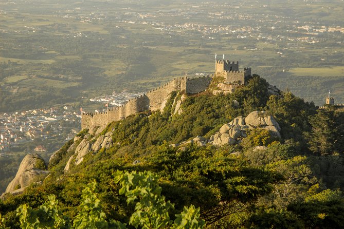 Sintra & Cascais Private Tour a Dreamlike Experience - Cabo da Roca and Praia Grande: the western edge and lunch by the sea