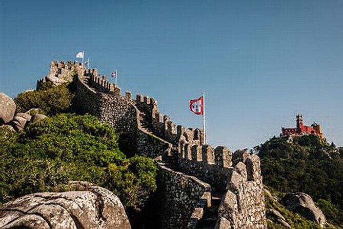Sintra Cascais Private Tour with Pena Palace and Mouros Castle - Stop 1: Castelo dos Mouros, Moorish walls and Atlantic views