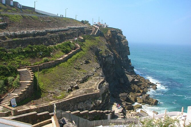 Sintra & Coast Escape – Palaces, Beaches & Villages - Azenhas do Mar: Cliffside Houses and That Rock-Pool View