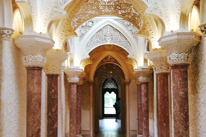 Sintra Encantada Private Tour - Village Palace and Pena Palace - Sintra National Palace: a tight 1-hour focus that helps you choose