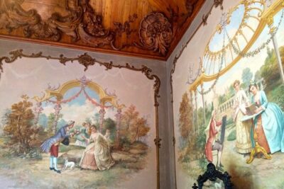 Sintra: Entry Ticket to Quinta da Regaleira and Guided Visit - What you should watch for during the walk