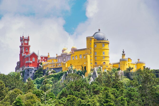 Sintra Essentials from Lisbon - Sintra National Palace: Where the Royal Story Makes Sense