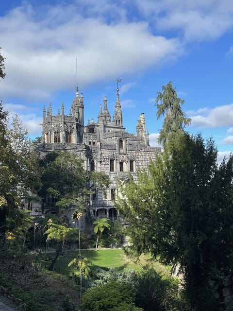 Sintra Highlights: Private Local Tour - Palaces & Views - Key things that make this tour work