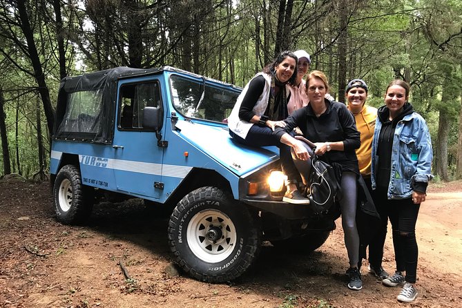 Sintra Jeep Safari - Meet your guide and expect jokes with your facts
