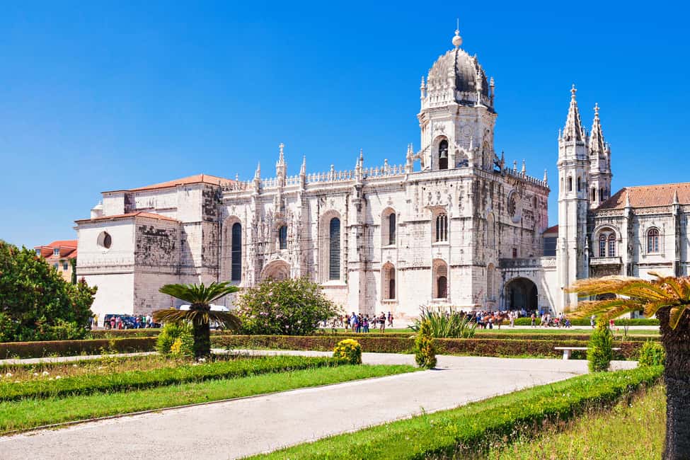 Sintra, Pena, Belém, Cascais & Lisbon Small Group Tour - Price and value: what $128 actually covers