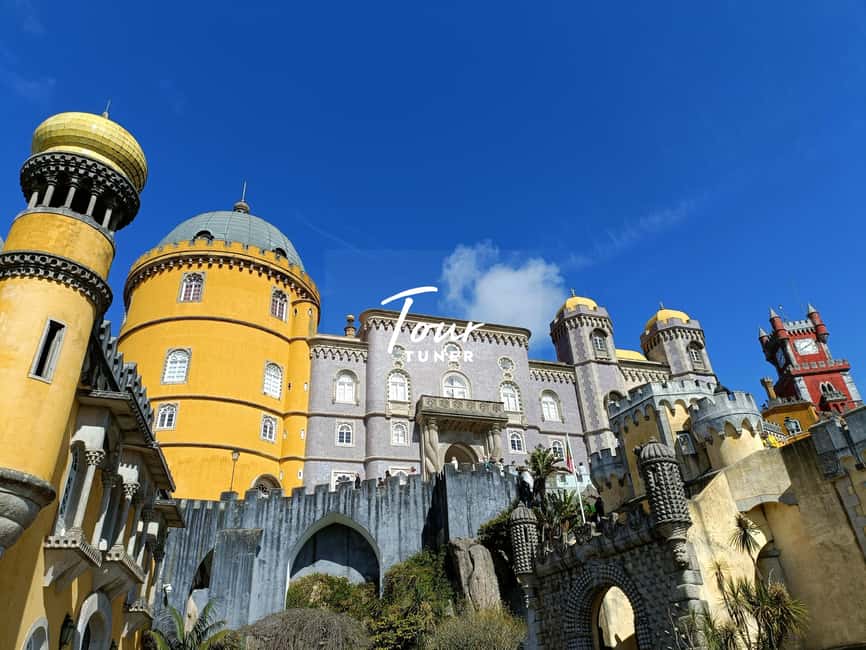 Sintra: Pena Palace. Moorish Castle. Cabo da Roca. & Cascais - Cascais seaside strolling and the Boca do Inferno moment