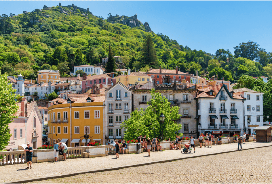 Sintra: Pena Palace, Quinta da Regaleira, Cabo da Roca and Cascais - Starting at HF Fénix Lisboa: Get Your Bearings Fast