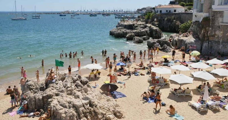 Sintra: Pena, Regaleira, Cabo da Roca & Cascais Private tour - Cascais Walking Tour: A Calmer Finish on the Atlantic Coast
