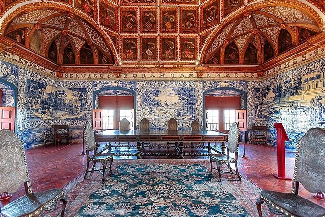 Sintra Private Tour with driver/guide and tickets include - Queluz and Pena: how to think about the “two palaces” promise