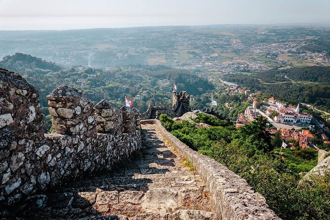 Sintra Private Tour with Tickets: Pena Palace & Moorish Castle - Castelo dos Mouros: what you do on the walls and why it’s memorable