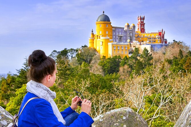 Sintra Small Group Full Day Guided Tour - Stop 1: National Palace of Pena and the crowd reality