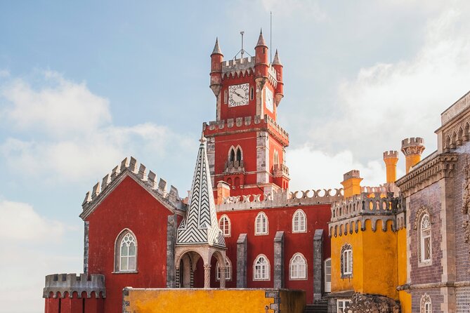 Sintra tour to Pena Palace in vintage car - Private day tour - Vintage-car comfort and the start/end points that keep things simple