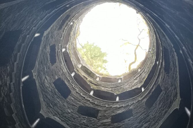 Sintra Tour with Pena Palace, Moorish Castle and Regaleira - Private - Who should book this tour