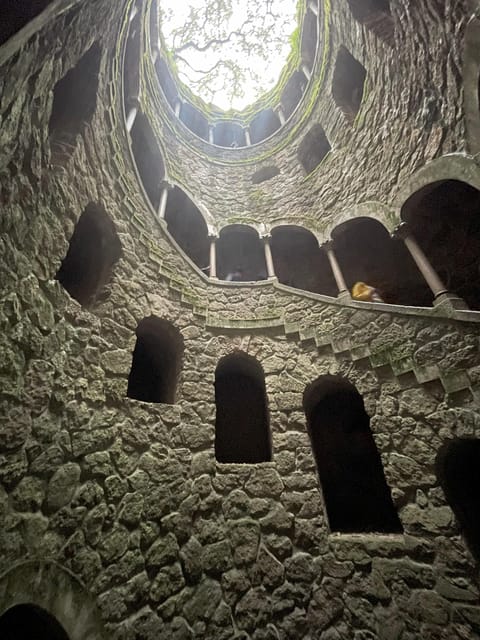 Sintra with a guide: Pena, Regaleira, Roca and Cascais - Sintra’s historic center: a smart photo stop, not a full-city takeover
