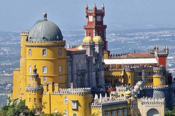 Sintra,Palácio da Pena,Quinta da Regaleira and Cascais - Cascais: sea air, a fishing village vibe, and a Bay of Cascais pause