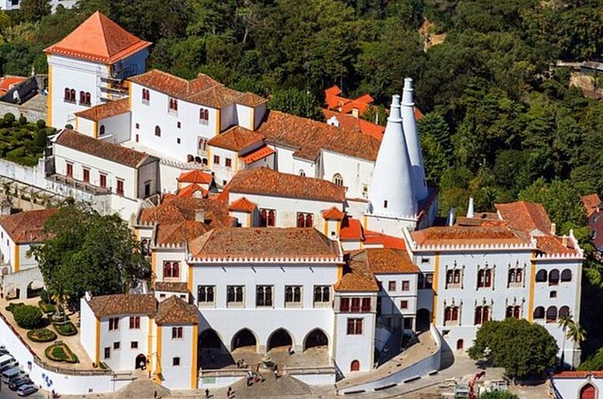 Sintra,Palácio da Pena,Quinta da Regaleira and Cascais - Estoril drive-by: Casino Estoril and a James Bond movie connection