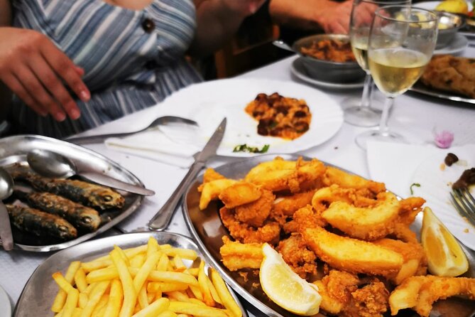 Small-Group Arrábida Coast Tour & Wine Taste - Stop 3: Mercado do Livramento Fish Market (Color, Masks, and Choices)