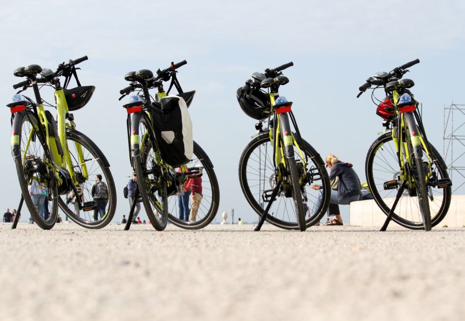South Lisbon: 3-Hour Christ the King Electric Bike Tour - Key highlights at a glance