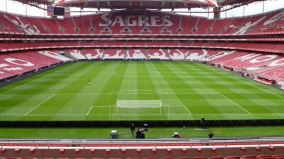 Stadium of Benfica Experience and Museum Visiting - Benfica Museum Cosme Damião: trophies, donations, and club identity