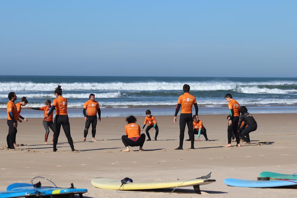 Surf Class in Caparica - Practical checklist: what to bring and how to prepare