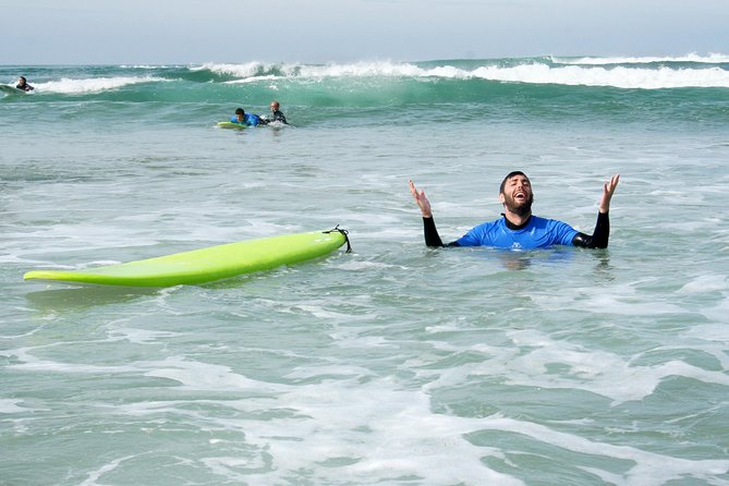 Surf Experience in Cascais, Lisbon - Surf theory on the sand: understanding waves, currents, and safety