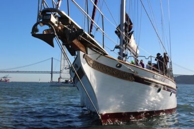 Tagus River - Private Tour on Vintage Sailboat - The Discoveries moment: Padrão dos Descobrimentos on the waterline