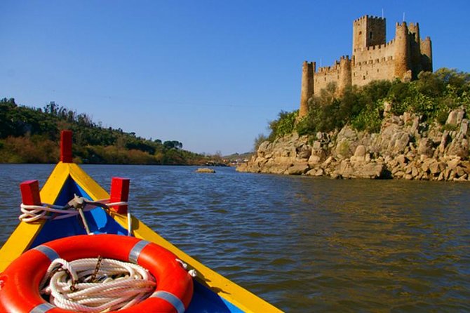 Templar River: Tomar and Almourol Private Tour - Almourol Castle island by boat: the Tagus ride you’ll remember
