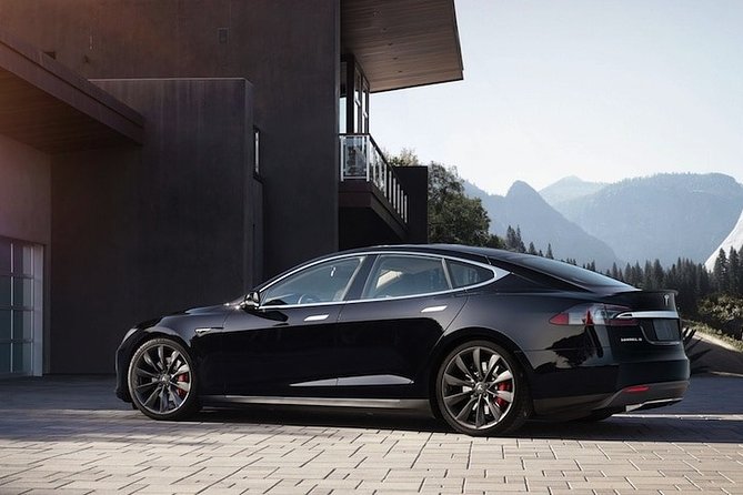 Tesla Model S Transfers - Key Highlights Before You Book