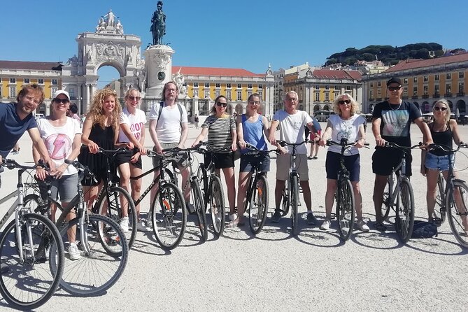 The Heart of Lisbon by Electric Bike - Stop 3: Praca do Comercio and the 1755 tsunami story