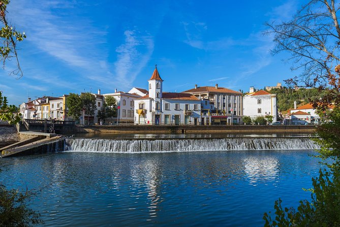 Tomar and Almourol Castle Private Tour from Lisbon - Pickup, pace, and how to plan your day